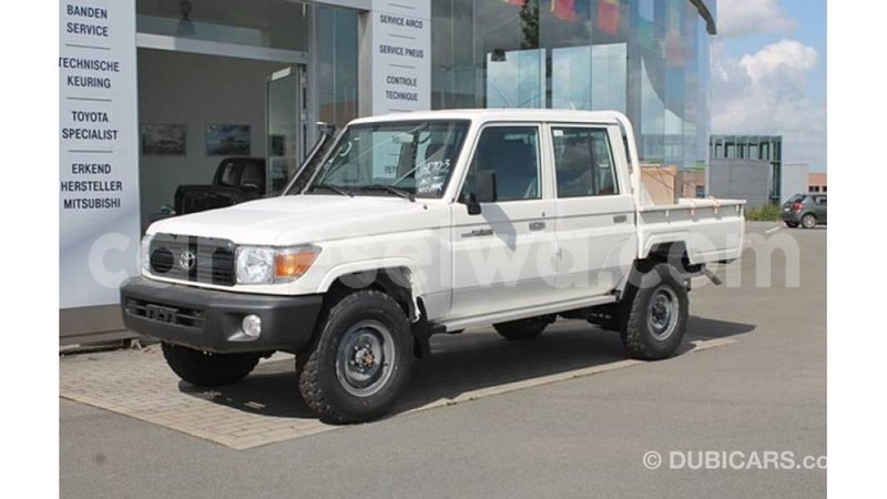 Big with watermark toyota land cruiser east mahe import dubai 6008