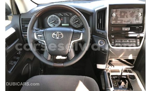 Buy Import Toyota Land Cruiser Black Car in Import - Dubai in East Mahé Buy Import Toyota Land Cruiser Black Car in Import - Dubai in East Mahé