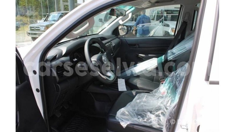 Big with watermark toyota hilux east mahe import dubai 6013