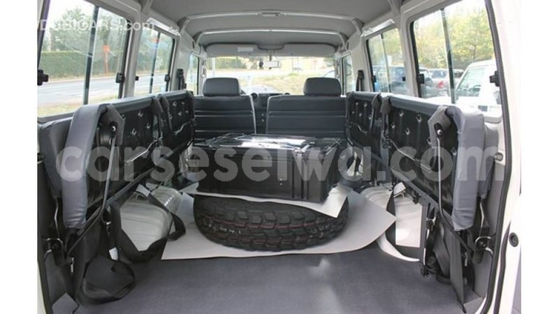 Big with watermark toyota land cruiser east mahe import dubai 6017