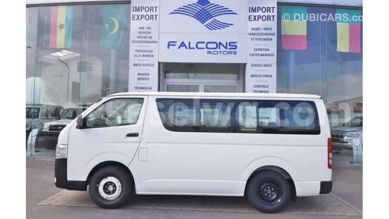 Big with watermark toyota hiace east mahe import dubai 6018