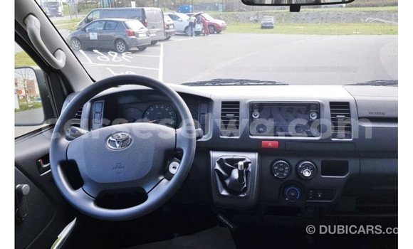 Buy Import Toyota Hiace White Car in Import - Dubai in East Mahé Buy Import Toyota Hiace White Car in Import - Dubai in East Mahé