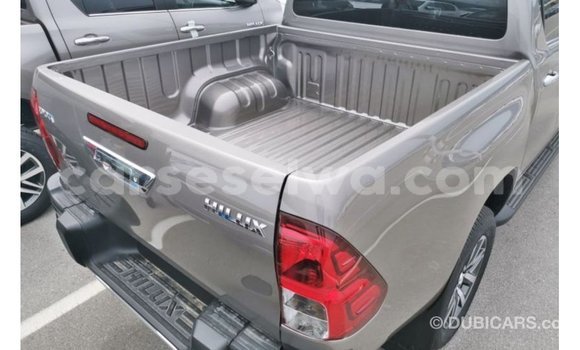 Buy Import Toyota Hilux Other Car in Import - Dubai in East Mahé Buy Import Toyota Hilux Other Car in Import - Dubai in East Mahé
