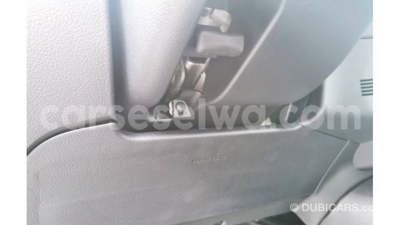 Big with watermark toyota hilux east mahe import dubai 6021