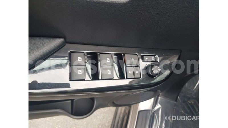 Big with watermark toyota hilux east mahe import dubai 6021