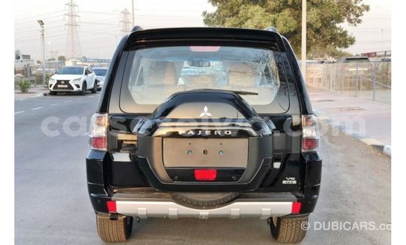 Buy Import Mitsubishi Pajero Black Car in Import - Dubai in East Mahé Buy Import Mitsubishi Pajero Black Car in Import - Dubai in East Mahé