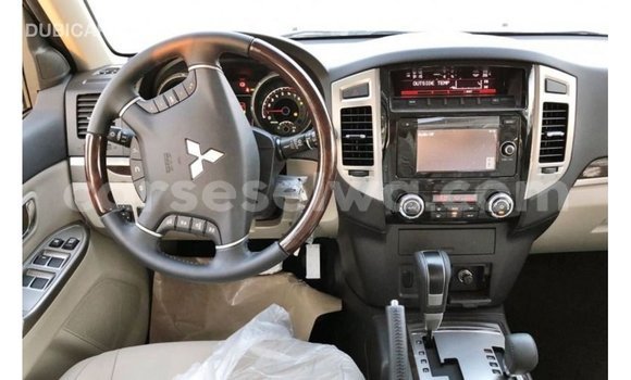 Buy Import Mitsubishi Pajero Black Car in Import - Dubai in East Mahé Buy Import Mitsubishi Pajero Black Car in Import - Dubai in East Mahé