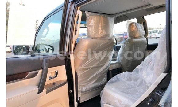 Buy Import Mitsubishi Pajero Black Car in Import - Dubai in East Mahé Buy Import Mitsubishi Pajero Black Car in Import - Dubai in East Mahé
