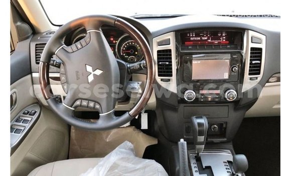 Buy Import Mitsubishi Pajero Black Car in Import - Dubai in East Mahé Buy Import Mitsubishi Pajero Black Car in Import - Dubai in East Mahé