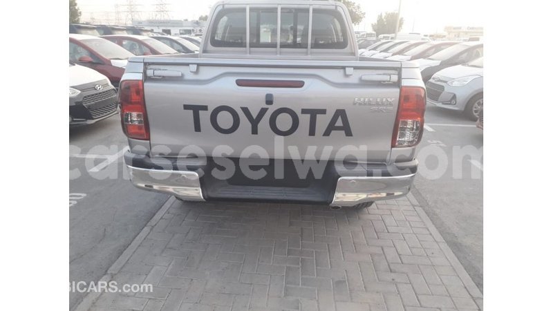Big with watermark toyota hilux east mahe import dubai 6027