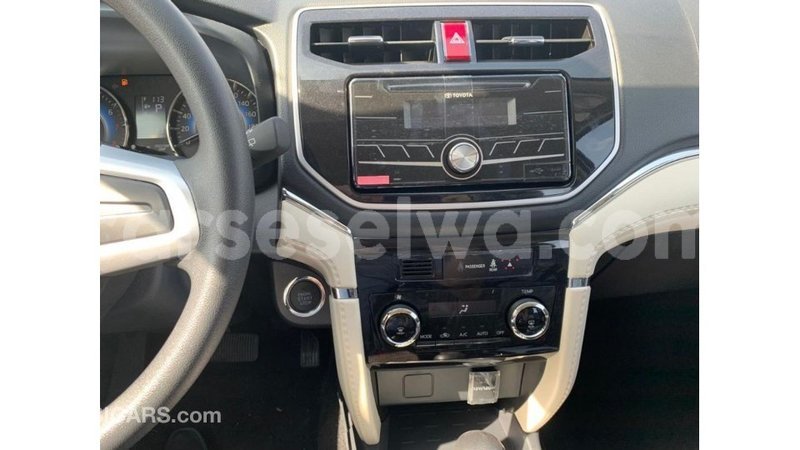 Big with watermark toyota rush east mahe import dubai 6029