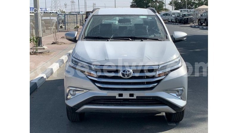 Big with watermark toyota rush east mahe import dubai 6029