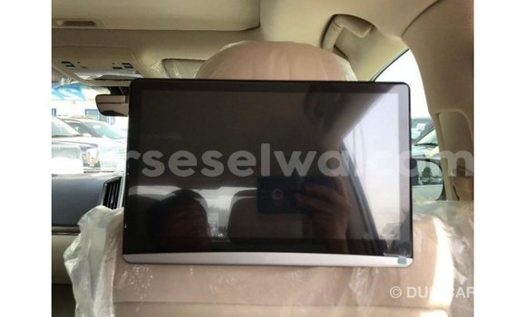Buy Import Toyota Land Cruiser Other Car in Import - Dubai in East Mahé Buy Import Toyota Land Cruiser Other Car in Import - Dubai in East Mahé