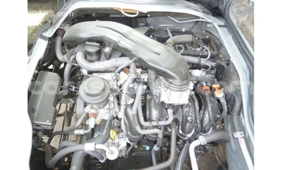 Acheter Import Voiture Toyota Hiace Autre à Import - Dubai, East Mahé Acheter Import Voiture Toyota Hiace Autre à Import - Dubai, East Mahé