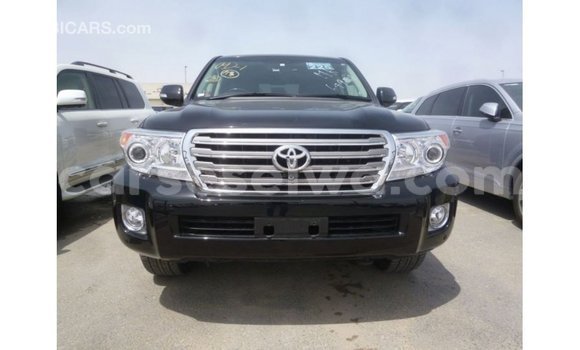 Buy Import Toyota Land Cruiser Black Car in Import - Dubai in East Mahé Buy Import Toyota Land Cruiser Black Car in Import - Dubai in East Mahé
