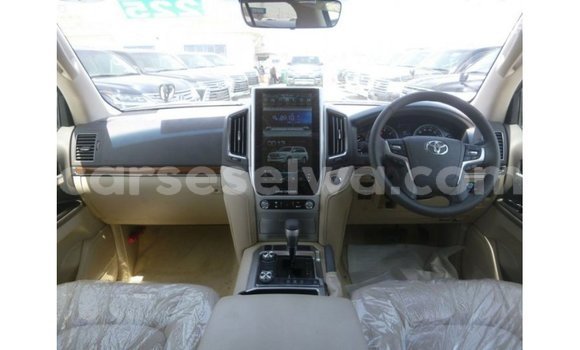 Buy Import Toyota Land Cruiser Black Car in Import - Dubai in East Mahé Buy Import Toyota Land Cruiser Black Car in Import - Dubai in East Mahé