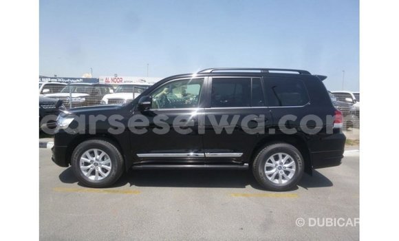Buy Import Toyota Land Cruiser Black Car in Import - Dubai in East Mahé Buy Import Toyota Land Cruiser Black Car in Import - Dubai in East Mahé