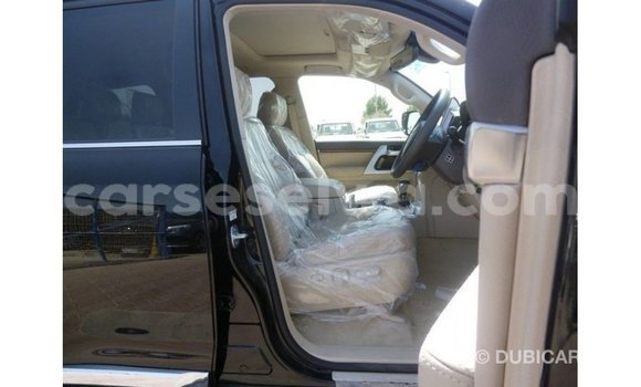 Buy Import Toyota Land Cruiser Black Car in Import - Dubai in East Mahé Buy Import Toyota Land Cruiser Black Car in Import - Dubai in East Mahé
