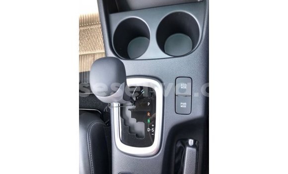 Buy Import Toyota Hilux Black Car in Import - Dubai in East Mahé Buy Import Toyota Hilux Black Car in Import - Dubai in East Mahé