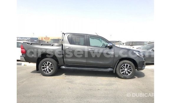 Buy Import Toyota Hilux Black Car in Import - Dubai in East Mahé Buy Import Toyota Hilux Black Car in Import - Dubai in East Mahé