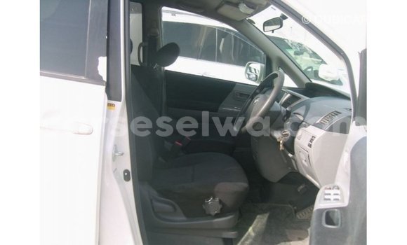 Buy Import Toyota Noah White Car in Import - Dubai in East Mahé Buy Import Toyota Noah White Car in Import - Dubai in East Mahé