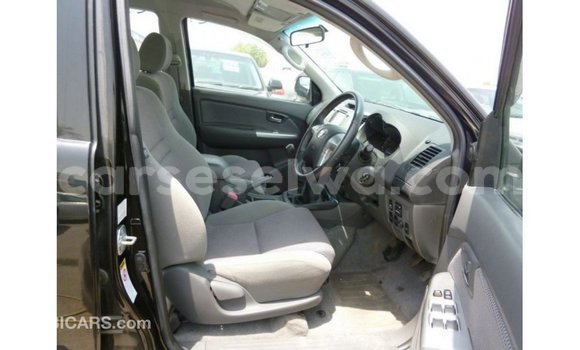 Buy Import Toyota Hilux Black Car in Import - Dubai in East Mahé Buy Import Toyota Hilux Black Car in Import - Dubai in East Mahé
