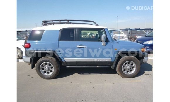 Buy Import Toyota FJ Cruiser Blue Car in Import - Dubai in East Mahé Buy Import Toyota FJ Cruiser Blue Car in Import - Dubai in East Mahé