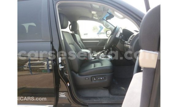 Buy Import Toyota Land Cruiser Black Car in Import - Dubai in East Mahé Buy Import Toyota Land Cruiser Black Car in Import - Dubai in East Mahé