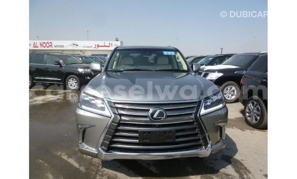 Acheter Import Voiture Lexus LX Autre à Import - Dubai, East Mahé Acheter Import Voiture Lexus LX Autre à Import - Dubai, East Mahé