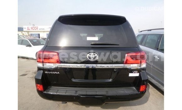 Buy Import Toyota Land Cruiser Black Car in Import - Dubai in East Mahé Buy Import Toyota Land Cruiser Black Car in Import - Dubai in East Mahé