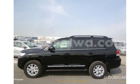 Buy Import Toyota Land Cruiser Black Car in Import - Dubai in East Mahé Buy Import Toyota Land Cruiser Black Car in Import - Dubai in East Mahé