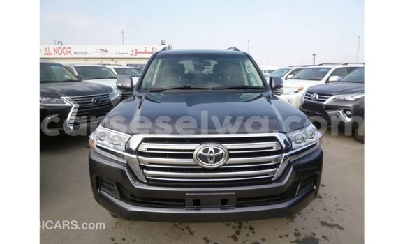Buy Import Toyota Land Cruiser Other Car in Import - Dubai in East Mahé Buy Import Toyota Land Cruiser Other Car in Import - Dubai in East Mahé