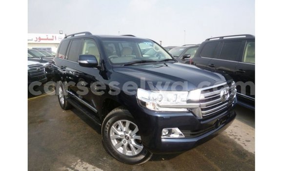 Buy Import Toyota Land Cruiser Blue Car in Import - Dubai in East Mahé Buy Import Toyota Land Cruiser Blue Car in Import - Dubai in East Mahé