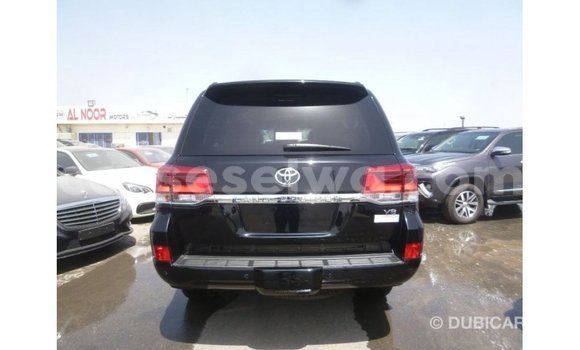 Buy Import Toyota Land Cruiser Black Car in Import - Dubai in East Mahé Buy Import Toyota Land Cruiser Black Car in Import - Dubai in East Mahé