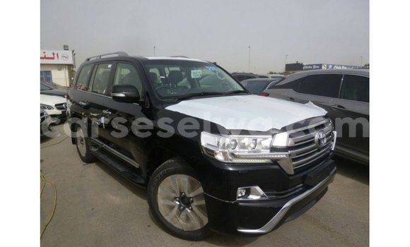 Buy Import Toyota Land Cruiser Black Car in Import - Dubai in East Mahé Buy Import Toyota Land Cruiser Black Car in Import - Dubai in East Mahé