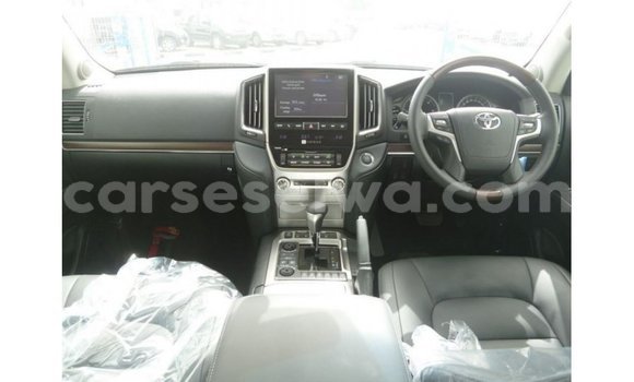 Buy Import Toyota Land Cruiser Black Car in Import - Dubai in East Mahé Buy Import Toyota Land Cruiser Black Car in Import - Dubai in East Mahé