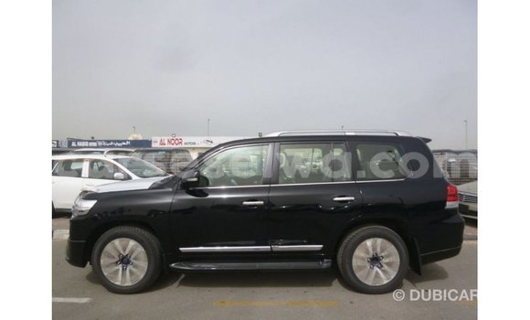 Buy Import Toyota Land Cruiser Black Car in Import - Dubai in East Mahé Buy Import Toyota Land Cruiser Black Car in Import - Dubai in East Mahé