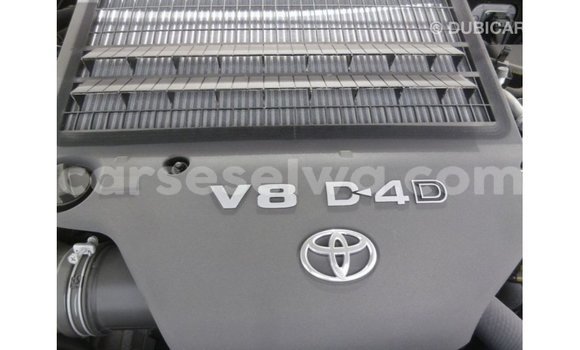 Buy Import Toyota Land Cruiser Black Car in Import - Dubai in East Mahé Buy Import Toyota Land Cruiser Black Car in Import - Dubai in East Mahé