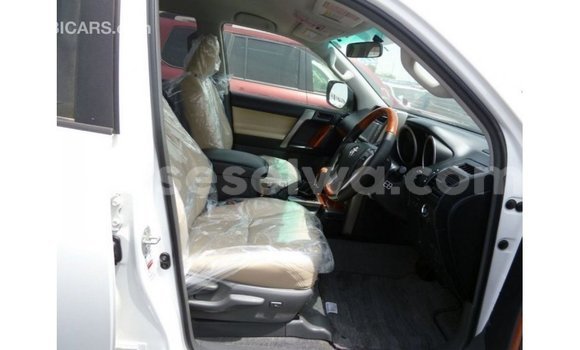 Buy Import Toyota Prado White Car in Import - Dubai in East Mahé Buy Import Toyota Prado White Car in Import - Dubai in East Mahé