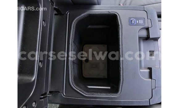 Buy Import Toyota Land Cruiser Other Car in Import - Dubai in East Mahé Buy Import Toyota Land Cruiser Other Car in Import - Dubai in East Mahé