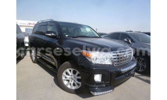 Buy Import Toyota Land Cruiser Black Car in Import - Dubai in East Mahé Buy Import Toyota Land Cruiser Black Car in Import - Dubai in East Mahé