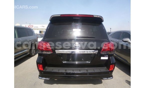 Buy Import Toyota Land Cruiser Black Car in Import - Dubai in East Mahé Buy Import Toyota Land Cruiser Black Car in Import - Dubai in East Mahé