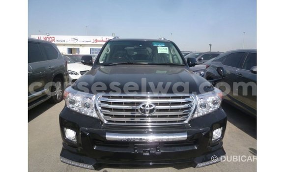 Buy Import Toyota Land Cruiser Black Car in Import - Dubai in East Mahé Buy Import Toyota Land Cruiser Black Car in Import - Dubai in East Mahé