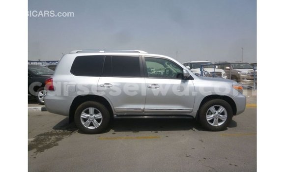 Buy Import Toyota Land Cruiser Other Car in Import - Dubai in East Mahé Buy Import Toyota Land Cruiser Other Car in Import - Dubai in East Mahé