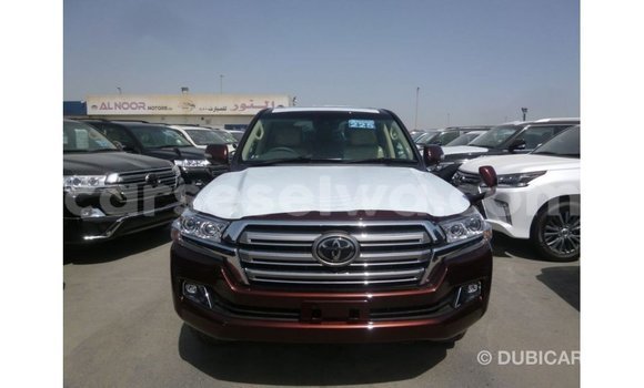 Buy Import Toyota Land Cruiser Other Car in Import - Dubai in East Mahé Buy Import Toyota Land Cruiser Other Car in Import - Dubai in East Mahé