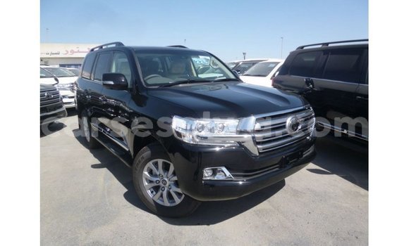 Buy Import Toyota Land Cruiser Black Car in Import - Dubai in East Mahé Buy Import Toyota Land Cruiser Black Car in Import - Dubai in East Mahé