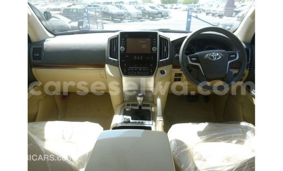 Buy Import Toyota Land Cruiser Black Car in Import - Dubai in East Mahé Buy Import Toyota Land Cruiser Black Car in Import - Dubai in East Mahé