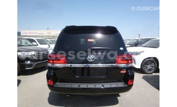 Buy Import Toyota Land Cruiser Black Car in Import - Dubai in East Mahé Buy Import Toyota Land Cruiser Black Car in Import - Dubai in East Mahé