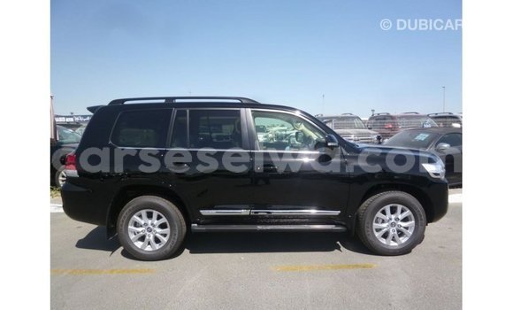 Buy Import Toyota Land Cruiser Black Car in Import - Dubai in East Mahé Buy Import Toyota Land Cruiser Black Car in Import - Dubai in East Mahé