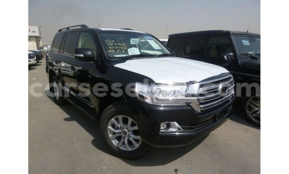 Buy Import Toyota Land Cruiser Black Car in Import - Dubai in East Mahé Buy Import Toyota Land Cruiser Black Car in Import - Dubai in East Mahé